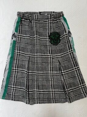 Slytherin Skirt Wizarding World of Harry Potter Size Medium M